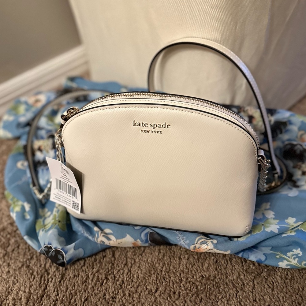 Kate Spade Cameron Street Hilli Crossbody in Parchment Cream